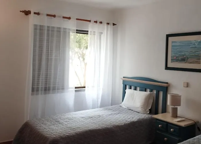 Appartement Sao Rafael Holidays
